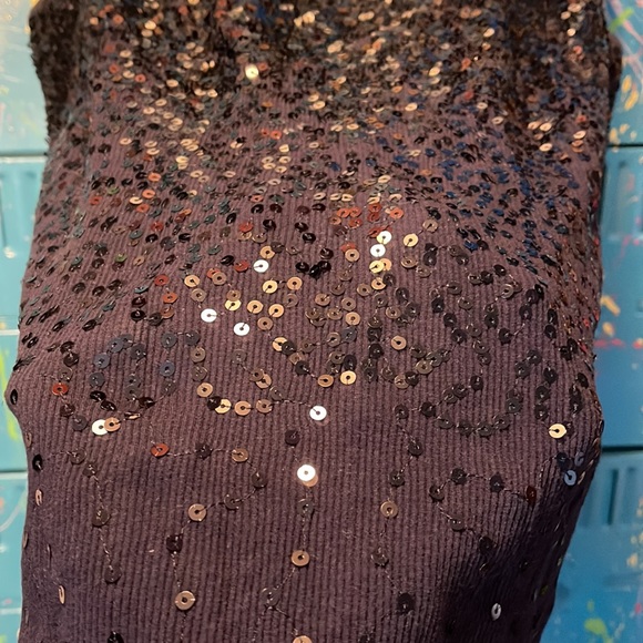 💰🚨CLEARANCE 🚨💰 
Sequins Navy Tank Top. Only Nine. 2X. B237 - Picture 3 of 5